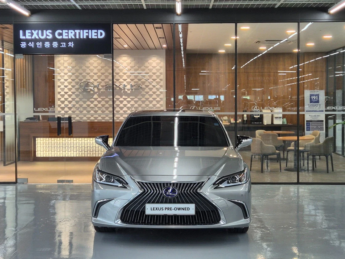 LEXUS ES300H